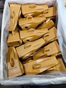 CAT A130 バケットティース 381-4095