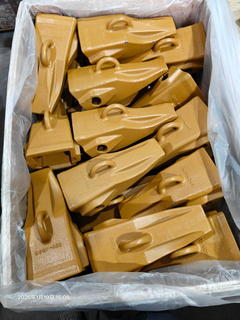 CAT A130 バケットティース 381-4095